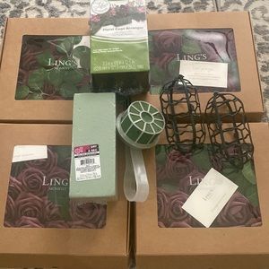 Lings Moment Burgundy and Mauve Bundle 3 inch Roses